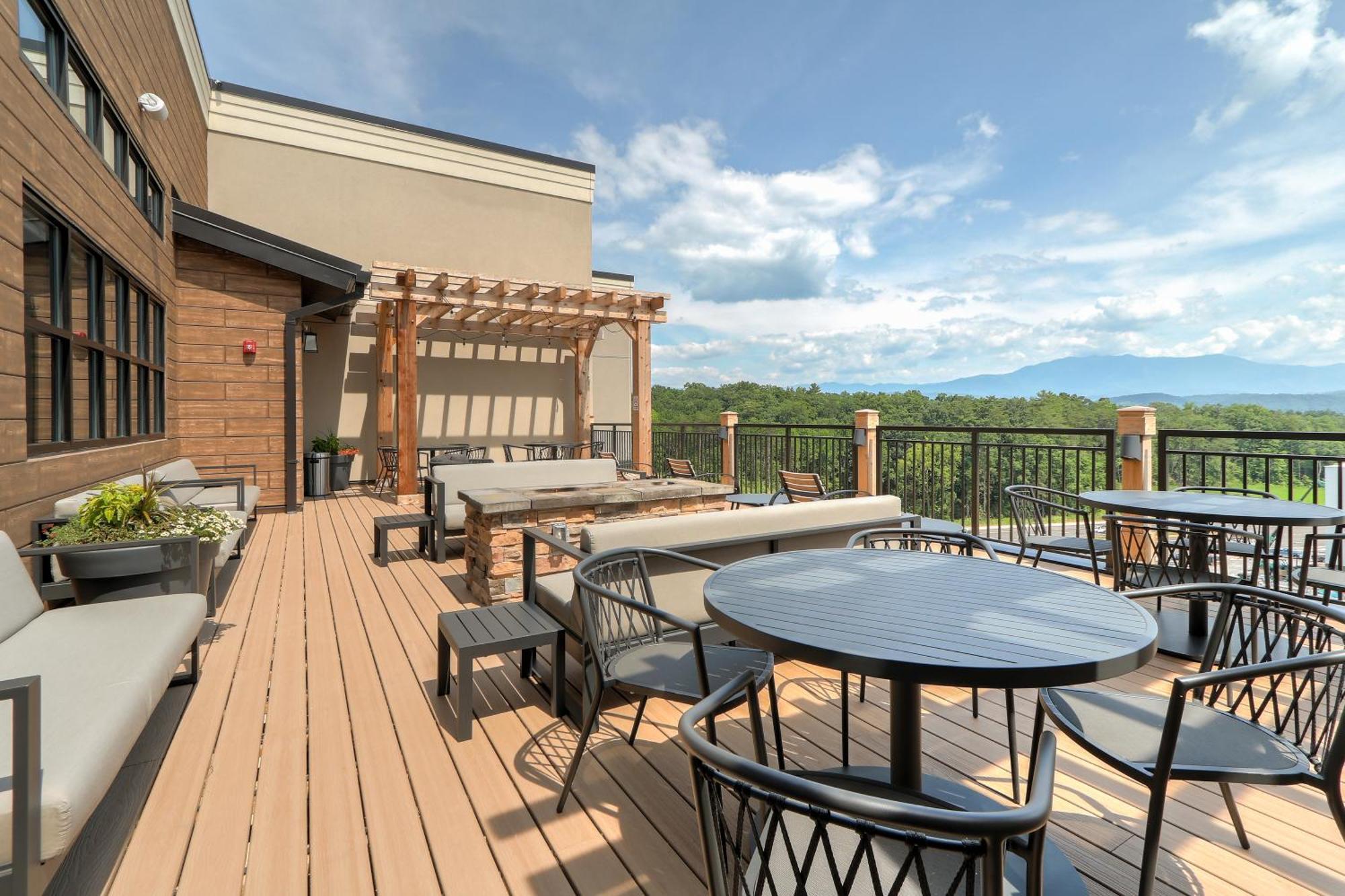 Staybridge Suites Pigeon Forge - Smoky Mtns By Ihg Eksteriør bilde
